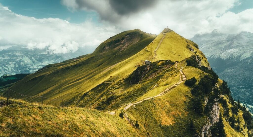 Bucket List Travel places: 27 Travel Destinations in life