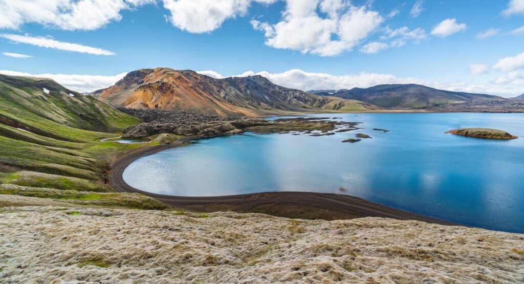 Bucket List Travel places: 27 Travel Destinations in life