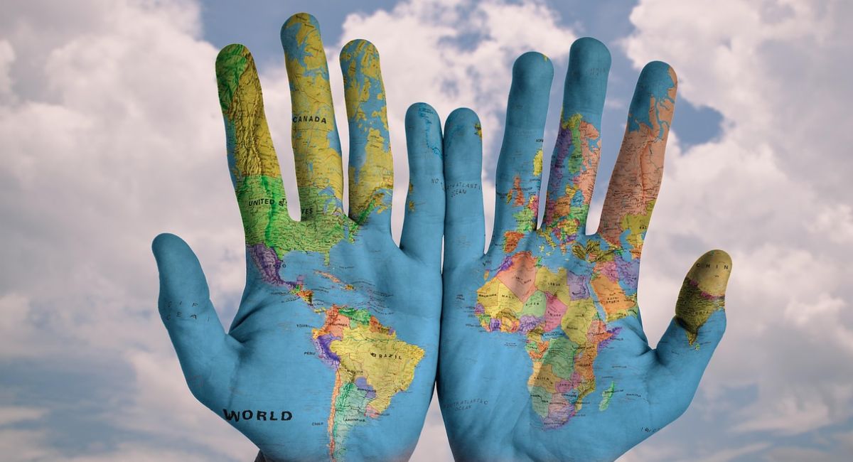 Travel Art: The World of the Artist In the Creativity