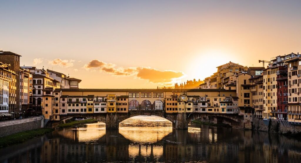 Discover the best places to travel in Italy with stunning cities, historic sites, and scenic escapes perfect for every type of traveler.