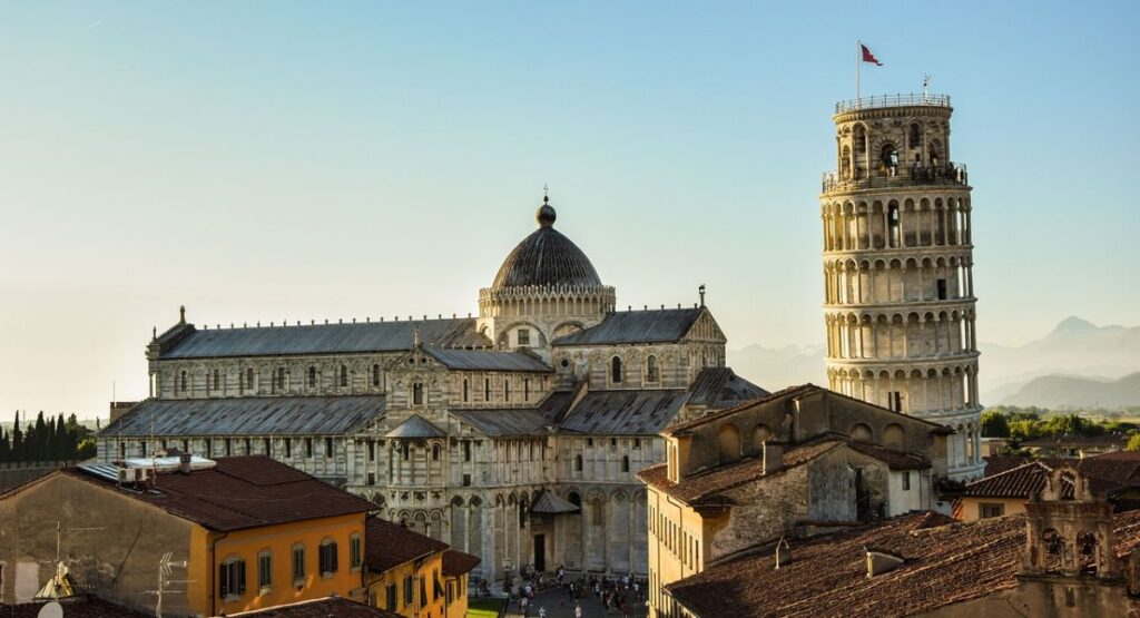 Discover the best places to travel in Italy with stunning cities, historic sites, and scenic escapes perfect for every type of traveler.